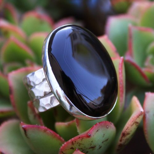 Anillo ONIX NEGRO GRANDE con TRIPLE MISTY – Talla 14