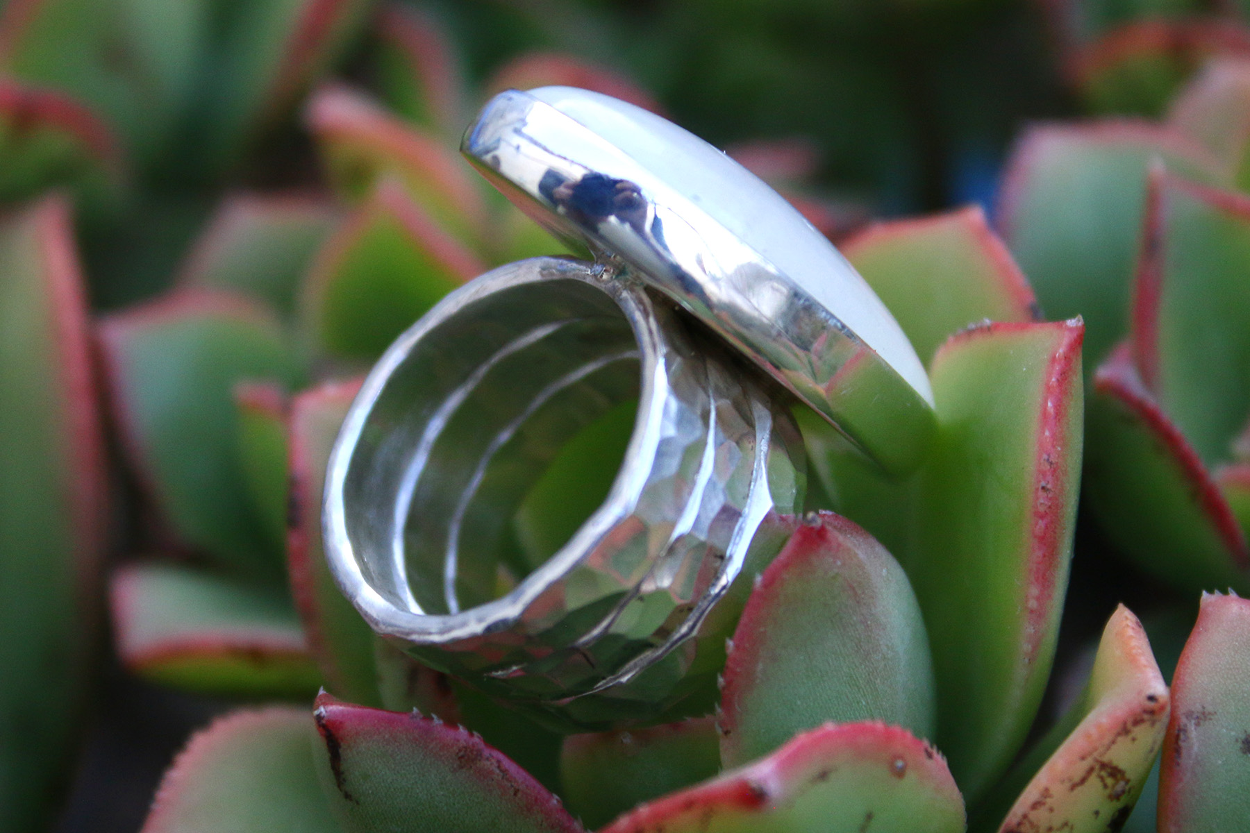 Anillo PIEDRA LUNA GRANDE con TRIPLE MISTY – Talla 12 - Imagen 2