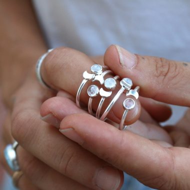 Anillo DREAM MOON con PIEDRA LUNA