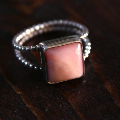 Anillo PINK OPAL con hilo de bolas – Talla 13