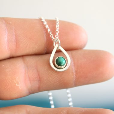 Colgante AGUA con MALAQUITA