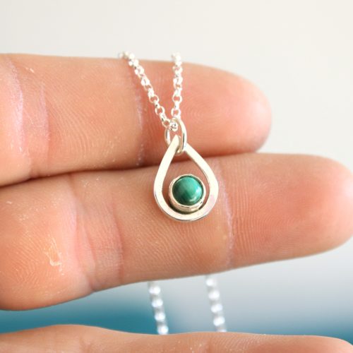 Colgante AGUA con MALAQUITA