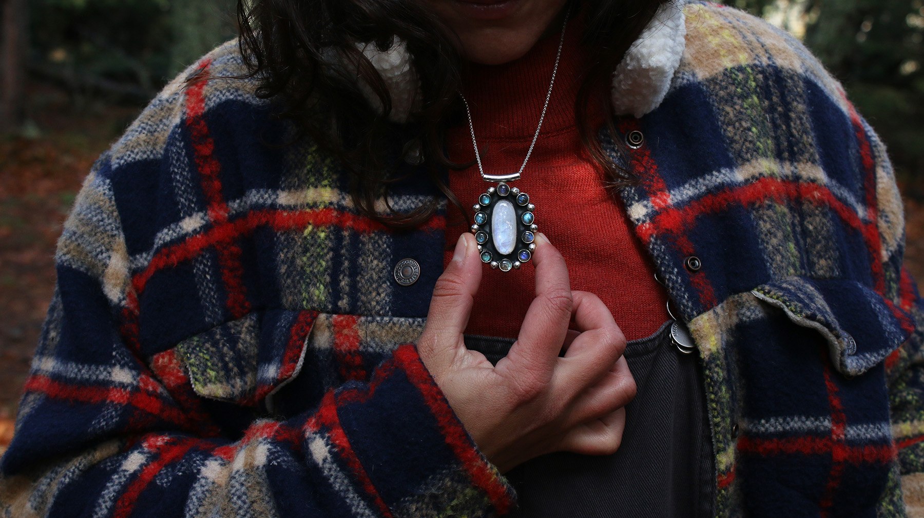 EL ABRAZO DE LA LUNA