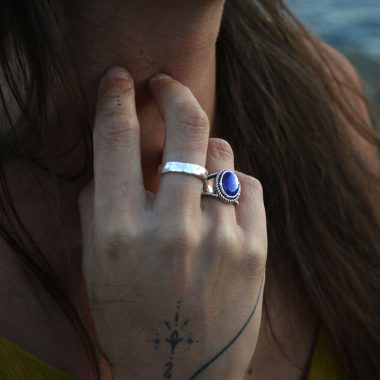 Anillo MIM con LAPIZLAZULI