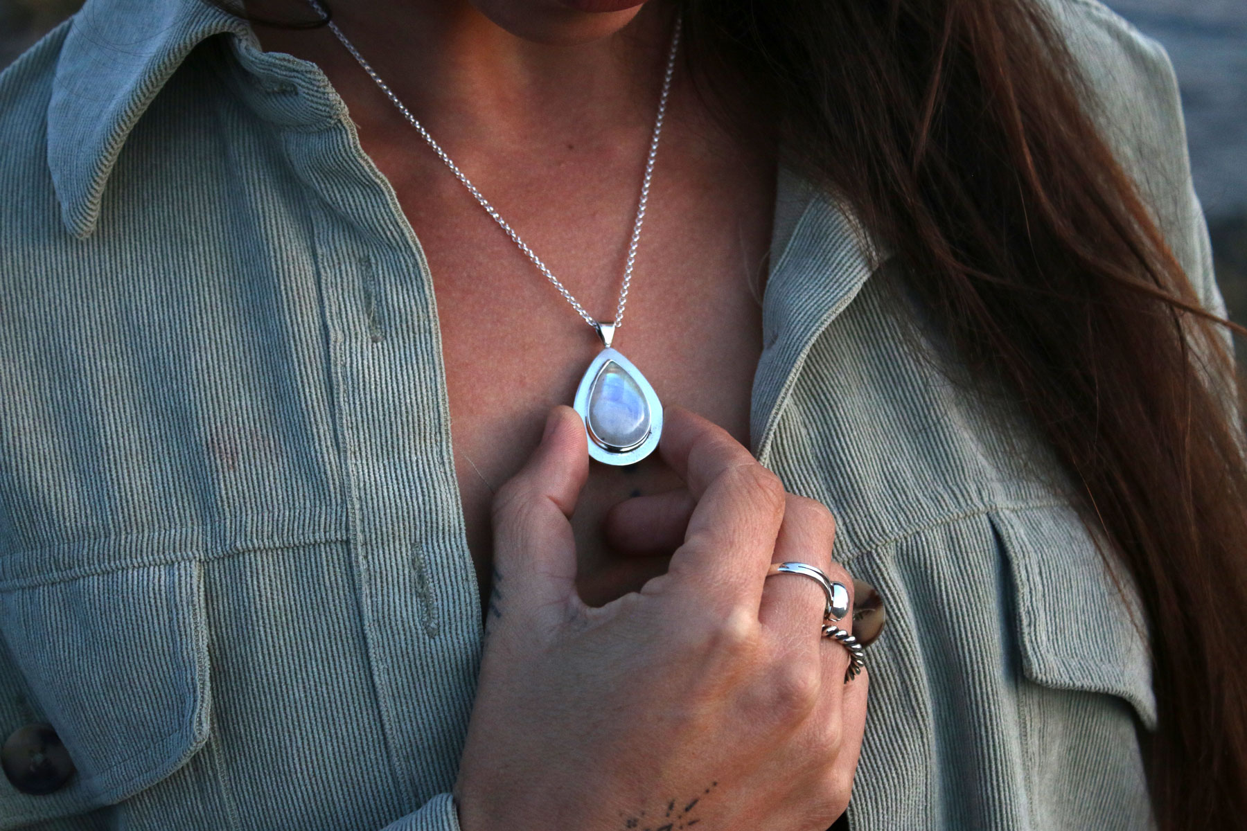 Colgante LAGRIMA de Piedra Luna