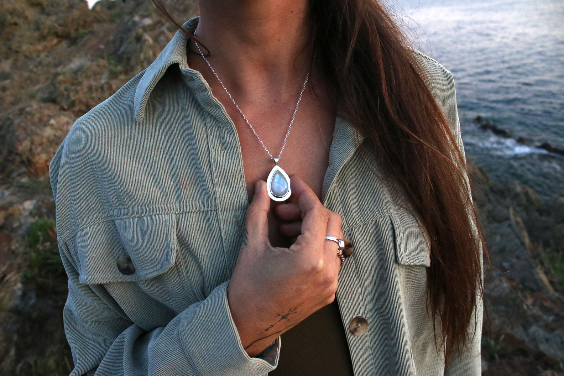 Colgante LAGRIMA de Piedra Luna - Imagen 3