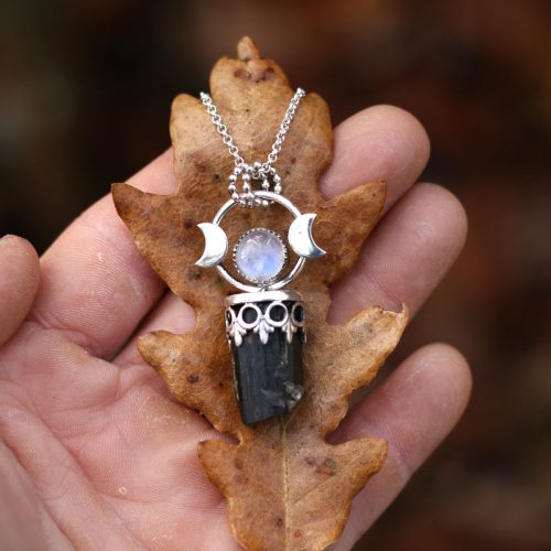 Colgante SILVESTRE con PIEDRA LUNA y TURMALINA NEGRA